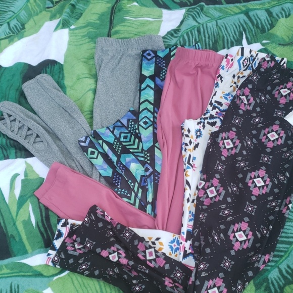 Pants - Bundle of Leggings